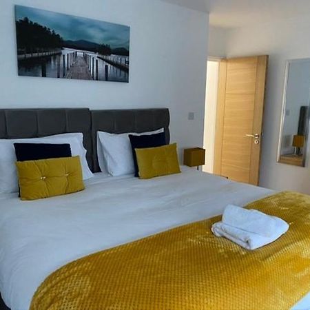 Marie'S Serviced Apartments- 2 Bedroom City Stay ベドフォード エクステリア 写真