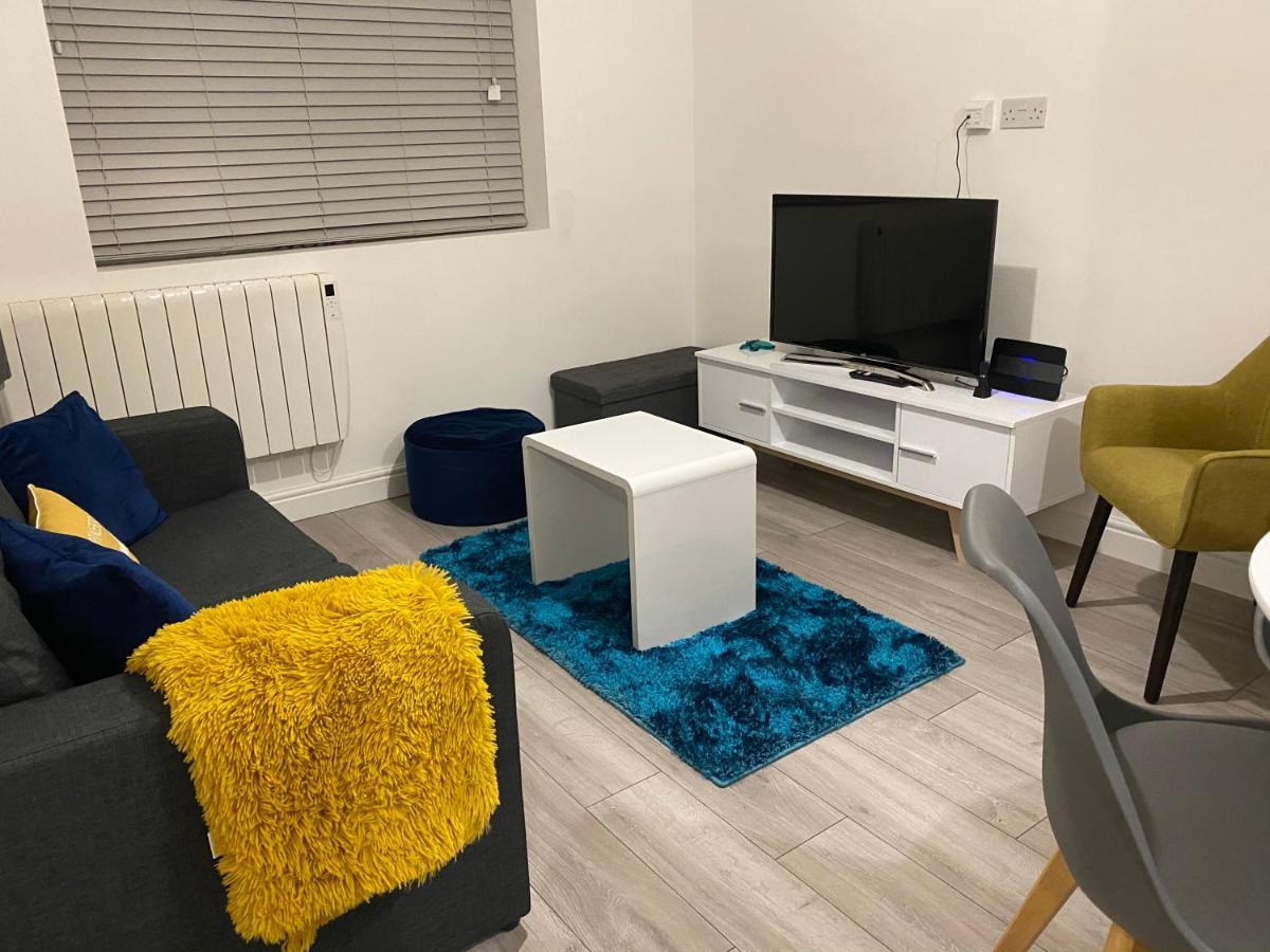 Marie'S Serviced Apartments- 2 Bedroom City Stay ベドフォード エクステリア 写真